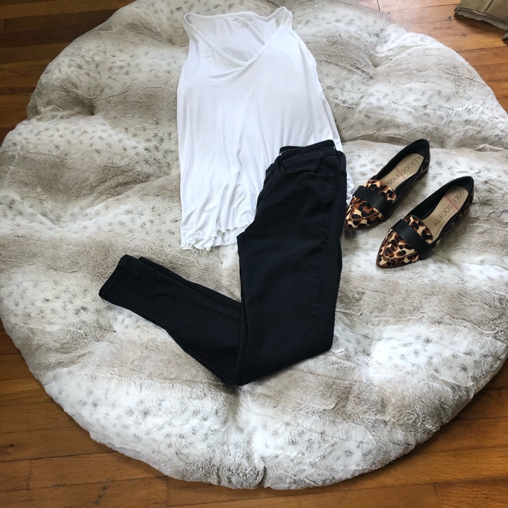 Levi’s 535 skinny jeans size 28